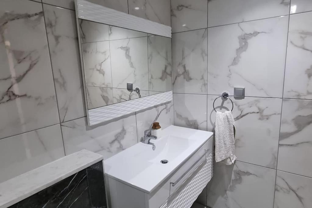 Fantastique, Luxerieux, Agreabel Appartement Monastir Buitenkant foto